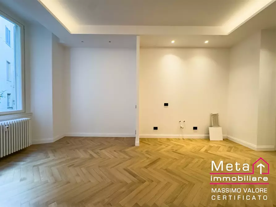 Immagine 1 di Appartamento in vendita  in Via San Primo 8 a Milano