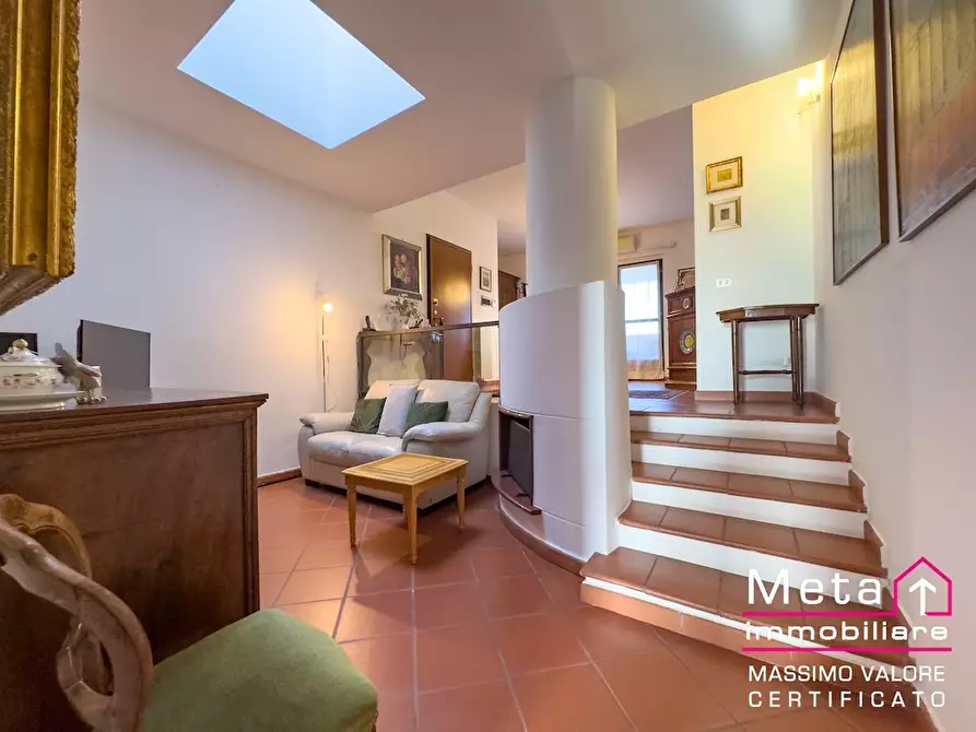 Immagine 1 di Appartamento in vendita  in via Fratelli Cervi 16 a Peschiera Borromeo