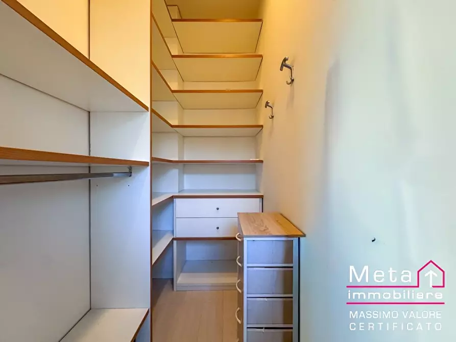 Immagine 6 di Appartamento in affitto  in Via Andrea Solari 30 a Milano