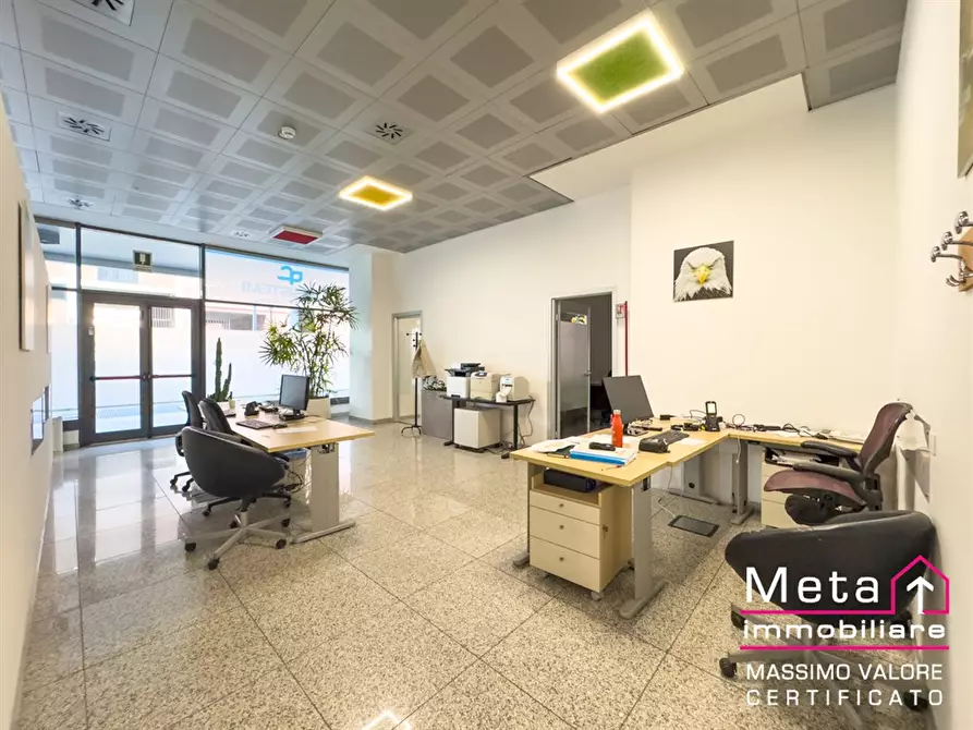 Immagine 7 di Ufficio in affitto  in Viale Forlanini 23 a Milano