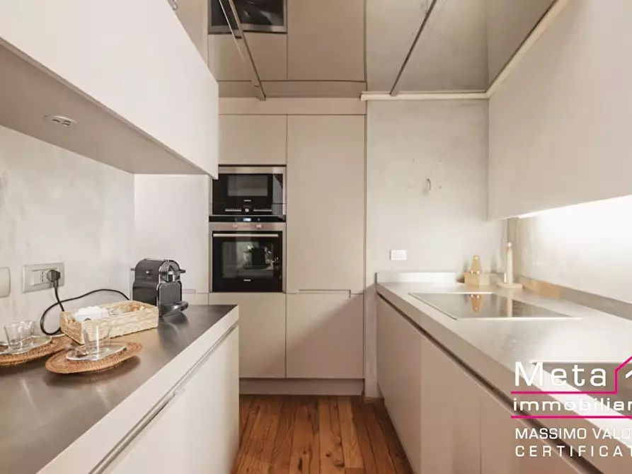 Immagine 1 di Appartamento in vendita  in Via Gian Giacomo Mora s/n a Milano