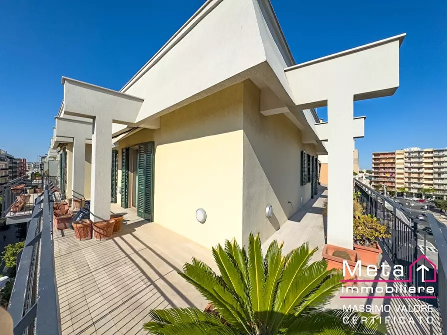 Immagine 3 di Attico in vendita  in Via Aldo Moro 8 a Bisceglie