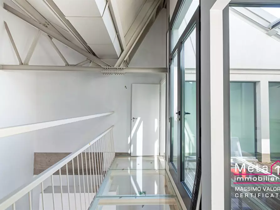 Immagine 8 di Laboratorio in vendita  in Via Mecenate 76 a Milano