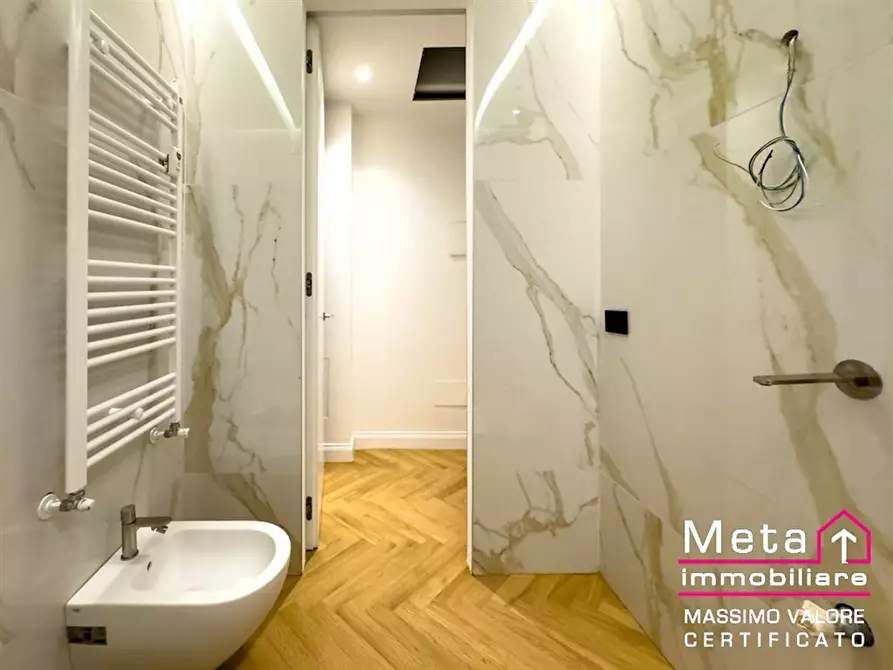 Immagine 2 di Appartamento in vendita  in Via San Primo 8 a Milano