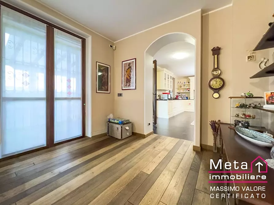Immagine 5 di Villa in vendita  in Via XXV aprile a Tribiano