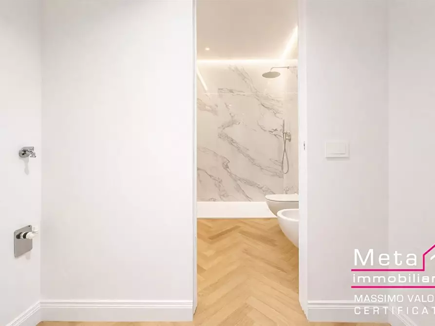 Immagine 8 di Appartamento in vendita  in Via San Primo 8 a Milano
