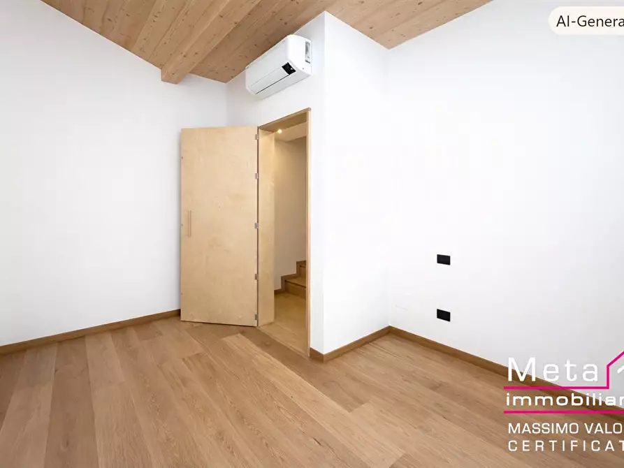 Immagine 2 di Appartamento in vendita  in Via Michele Pericle Negrotto 49 a Milano