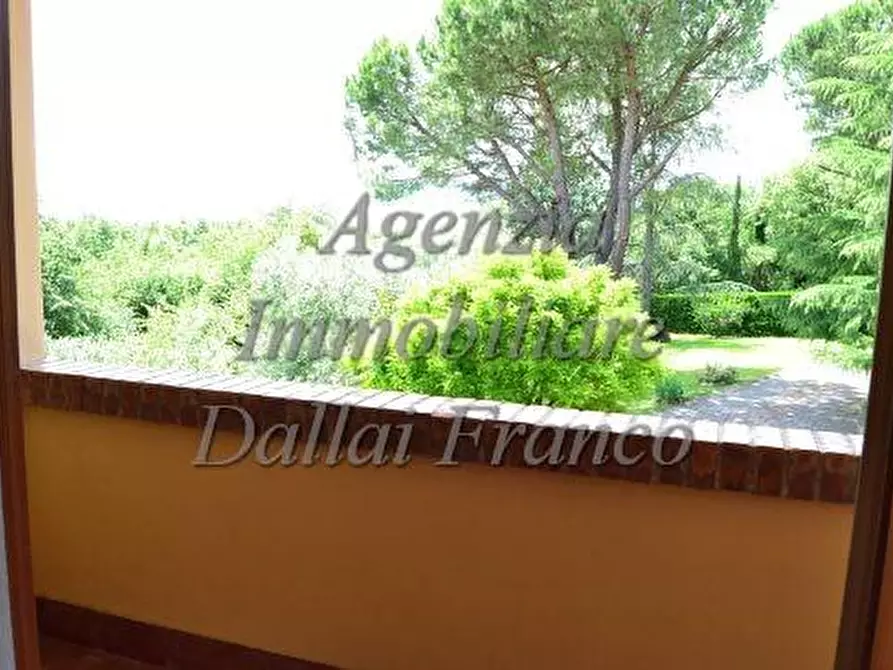 Immagine 2 di Villa in vendita  in Piazza Cavour a Barberino Di Mugello