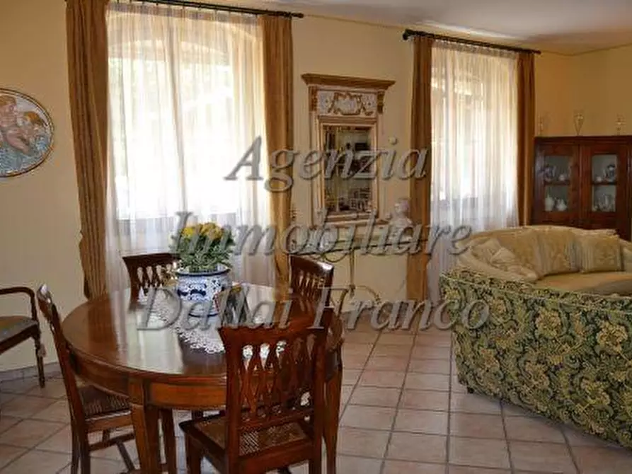 Immagine 7 di Villa in vendita  in Piazza Cavour a Barberino Di Mugello