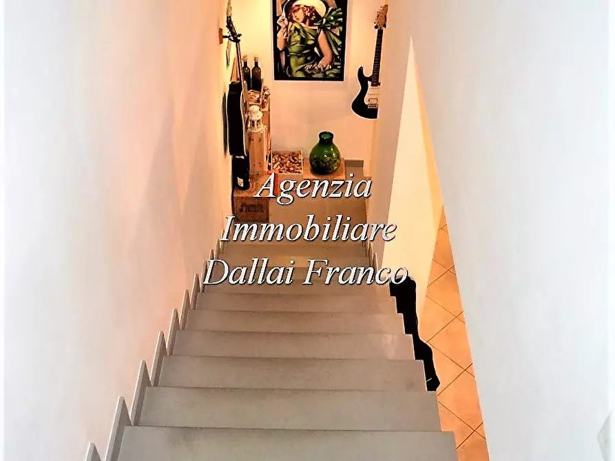 Immagine 5 di Appartamento in vendita  in Piazza Cavour a Barberino Di Mugello