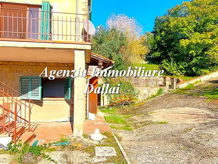 Immagine 1 di Villa in vendita  in Via Faentina 99999 a Fiesole