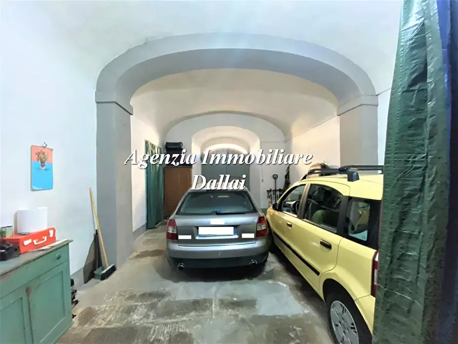 Immagine 9 di Villa in vendita  in Via Roma 29 a Scarperia E San Piero