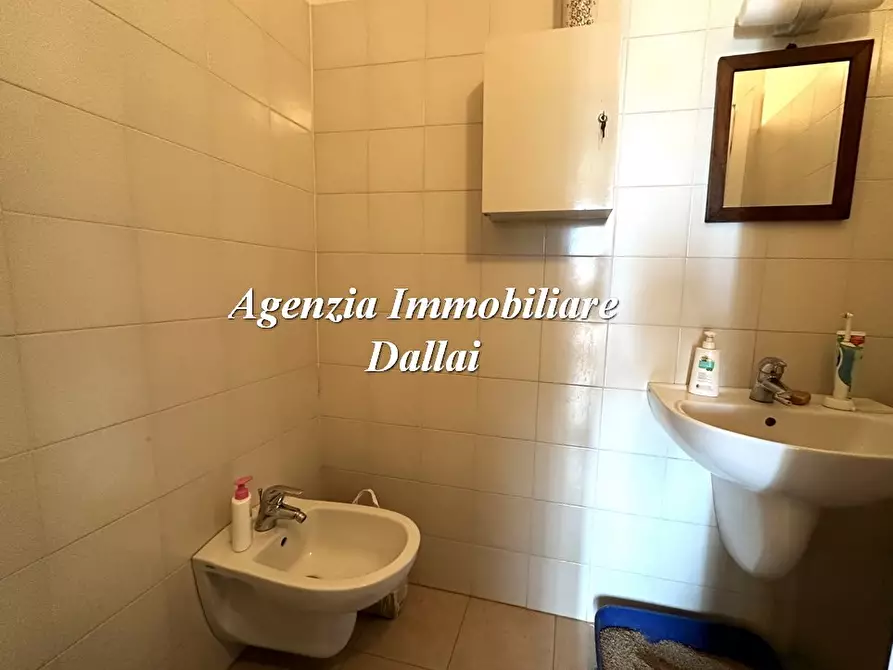 Immagine 9 di Appartamento in vendita  in Via Lippi a Scarperia E San Piero