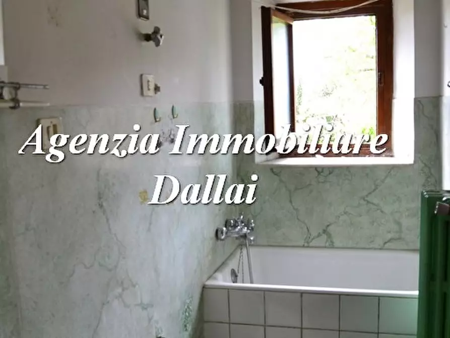 Immagine 3 di Villa in vendita  in Piazza della Vittoria a Vicchio