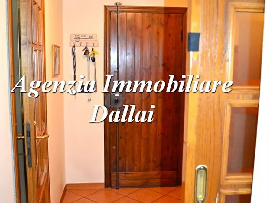 Immagine 1 di Appartamento in vendita  in Via Roma 29 a Scarperia E San Piero