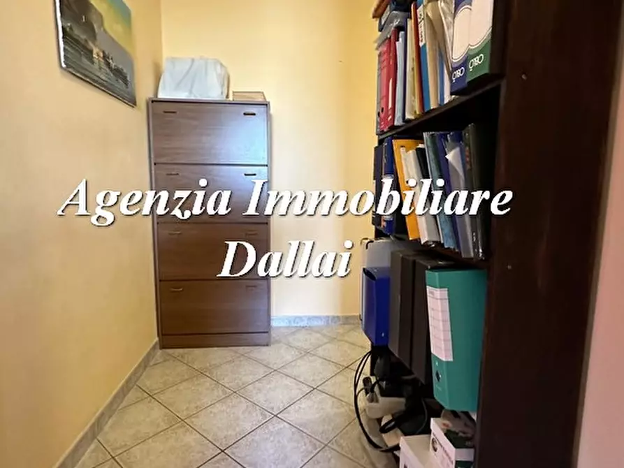 Immagine 9 di Appartamento in vendita  in Via della Repubblica a Scarperia E San Piero