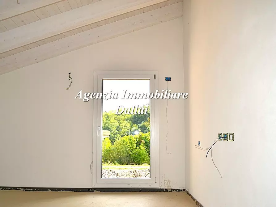 Immagine 6 di Rustico / casale in vendita  in Via Traversi a Borgo San Lorenzo