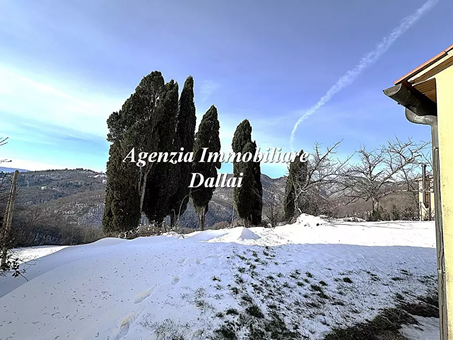 Immagine 3 di Rustico / casale in vendita  in Via di Montepoli a Scarperia E San Piero
