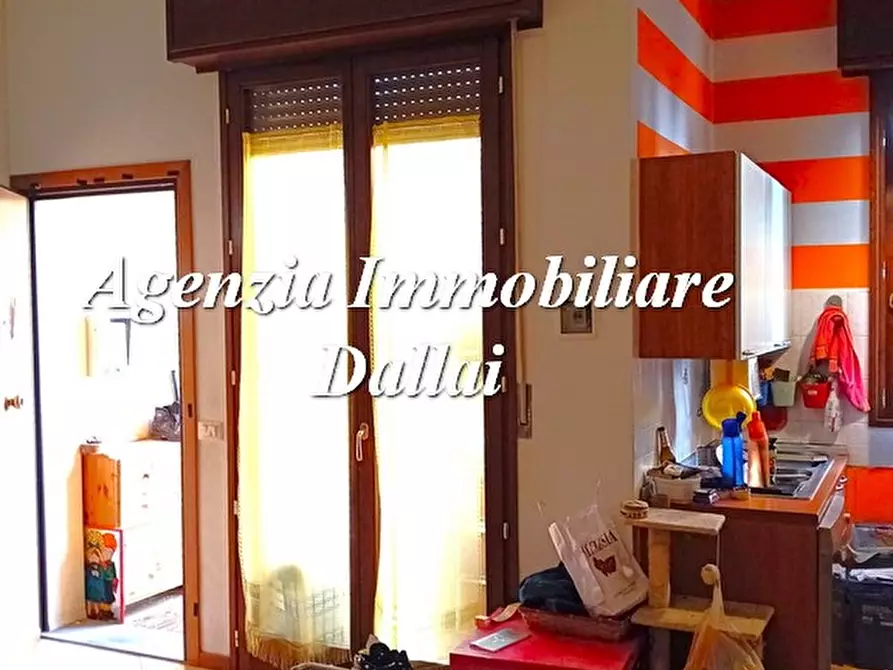 Immagine 2 di Appartamento in vendita  in Via Traversi a Borgo San Lorenzo