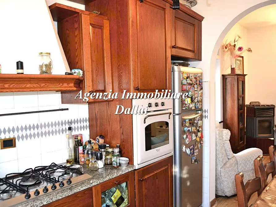 Immagine 6 di Casa bifamiliare in vendita  in Via di Montaccianico a Scarperia E San Piero