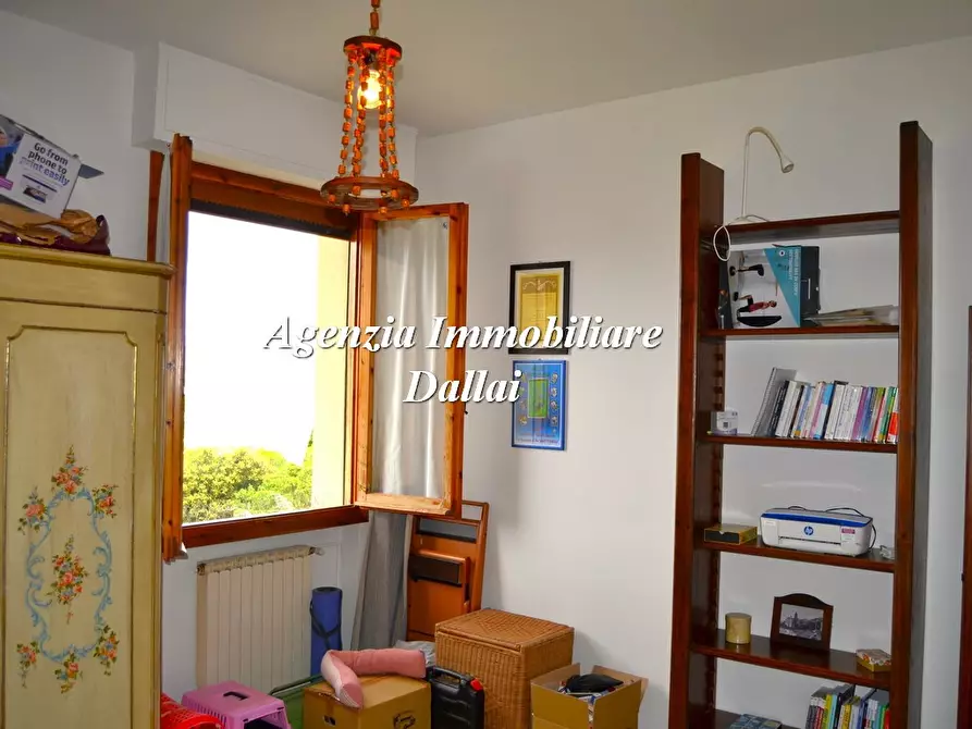 Immagine 7 di Appartamento in vendita  in Via Gramsci a Scarperia E San Piero