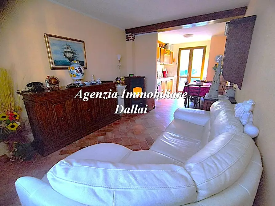 Immagine 3 di Appartamento in vendita  in Via Campomigliaio a Scarperia E San Piero