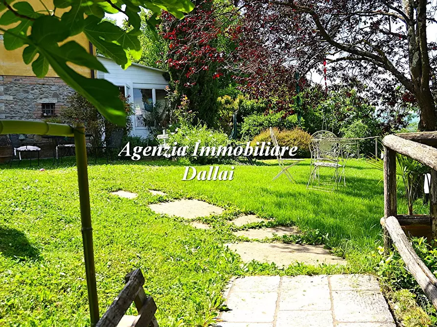 Immagine 3 di Rustico / casale in vendita  in Via Fernando Margheri a Scarperia E San Piero