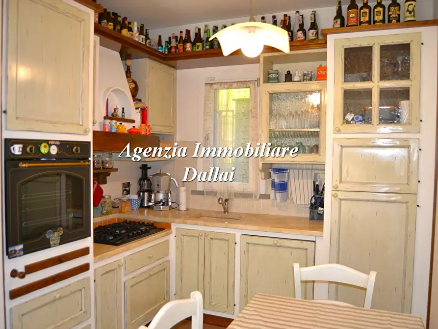 Immagine 4 di Casa indipendente in vendita  in Via G. Traversi a Borgo San Lorenzo