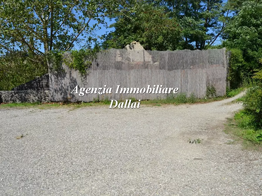 Immagine 7 di Attività commerciale in vendita  in Piazza Cavour a Barberino Di Mugello