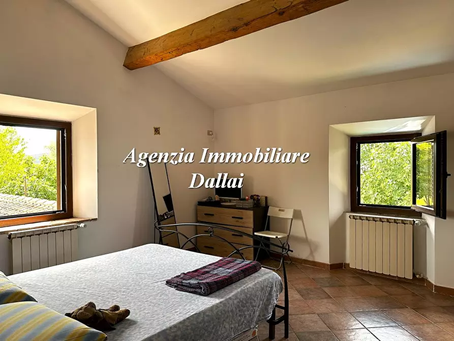 Immagine 2 di Casa semindipendente in vendita  in Loc. La Torre a Borgo San Lorenzo