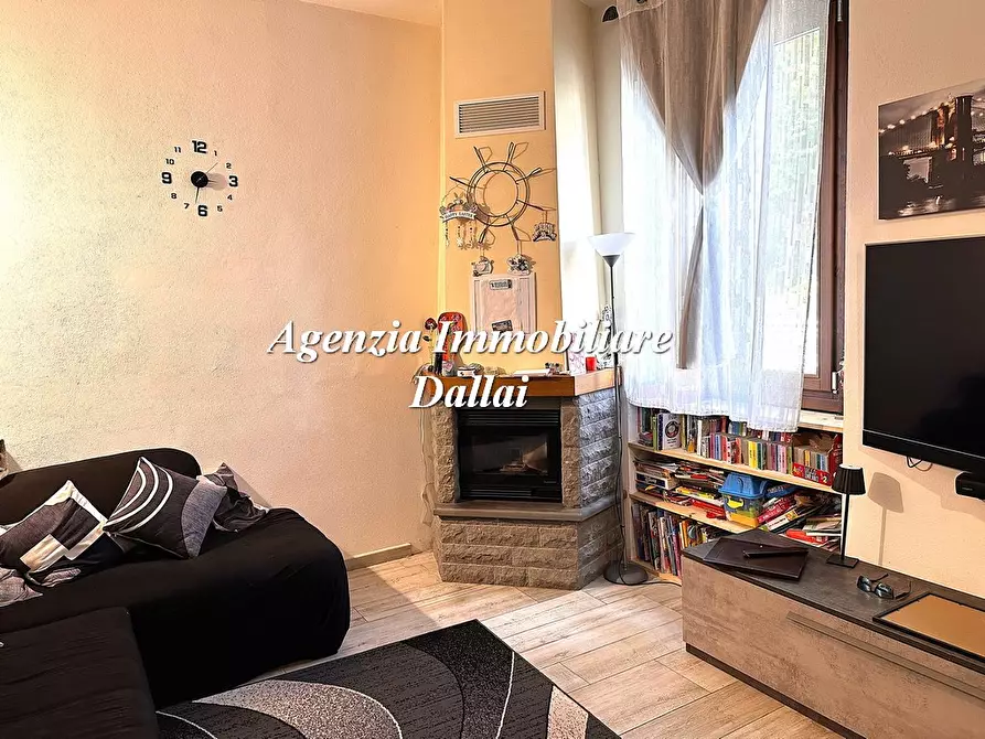 Immagine 5 di Casa indipendente in vendita  in Loc. La Torre a Borgo San Lorenzo