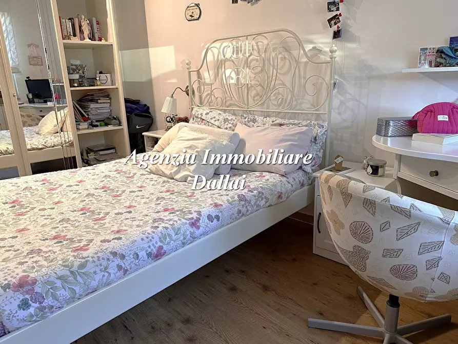 Immagine 4 di Appartamento in vendita  in Via Gramsci a Scarperia E San Piero