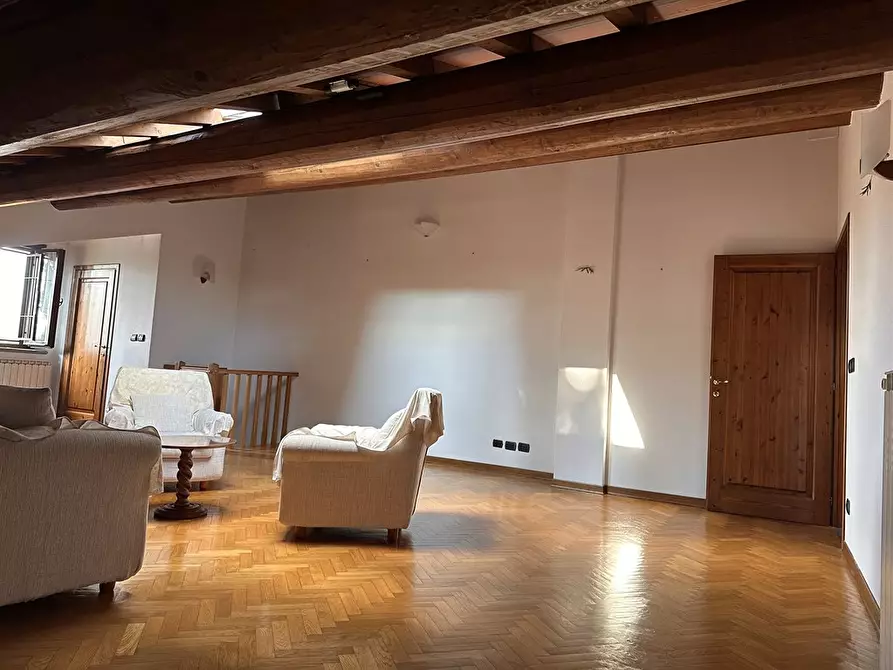 Immagine 2 di Appartamento in vendita  in Via Roma 29 a Scarperia E San Piero