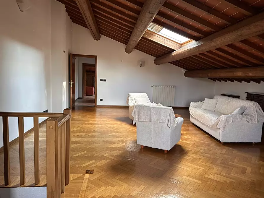 Immagine 3 di Appartamento in vendita  in Via Roma 29 a Scarperia E San Piero