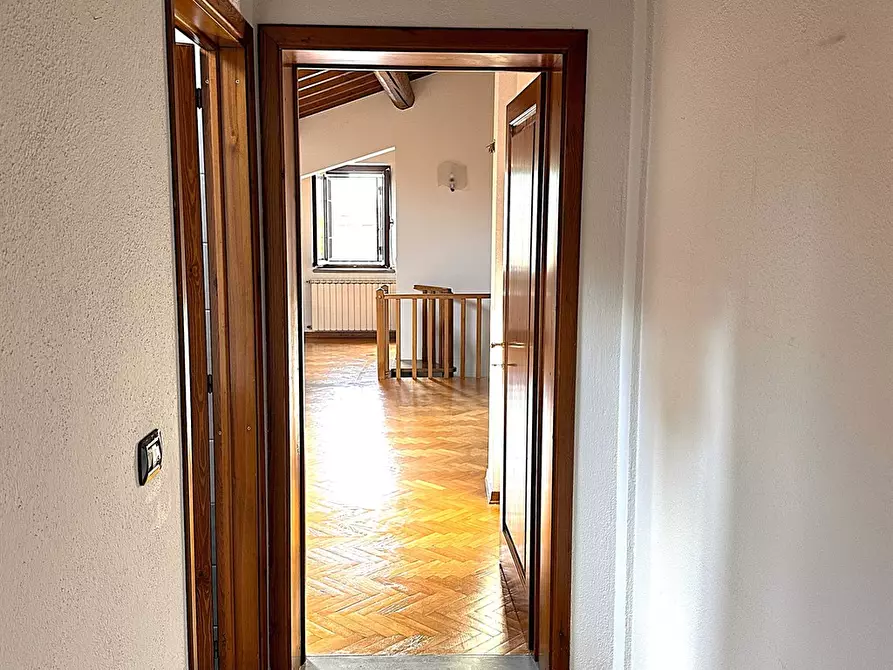 Immagine 5 di Appartamento in vendita  in Via Roma 29 a Scarperia E San Piero