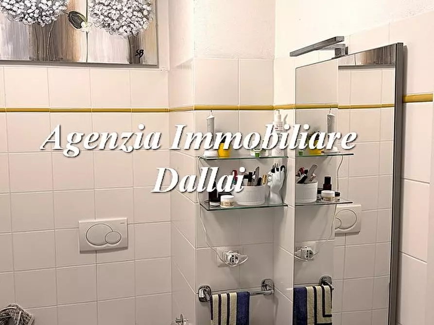 Immagine 9 di Casa indipendente in vendita  a Borgo San Lorenzo