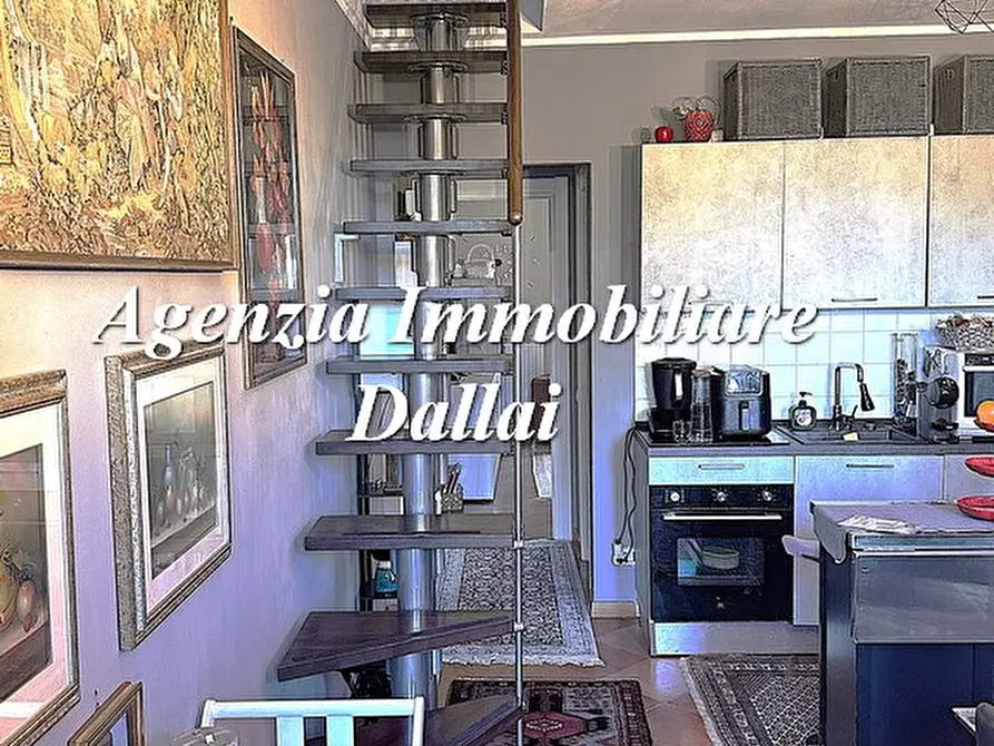 Immagine 8 di Casa indipendente in vendita  a Borgo San Lorenzo