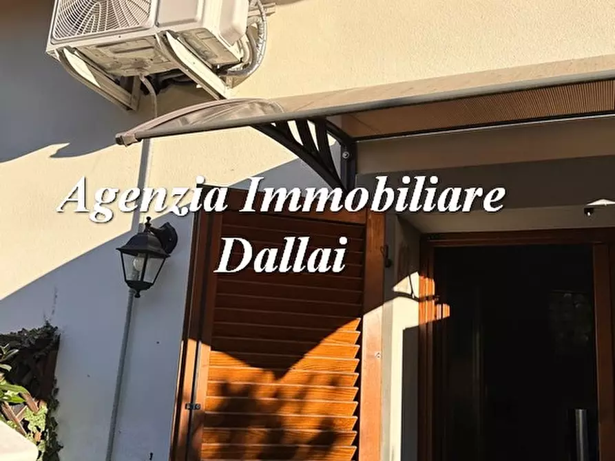 Immagine 1 di Casa indipendente in vendita  a Borgo San Lorenzo