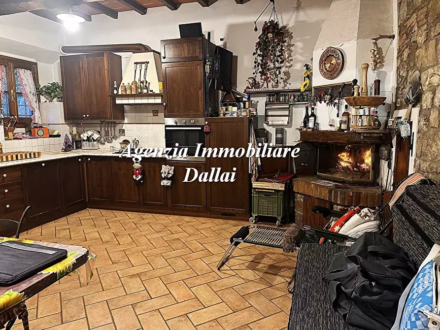 Immagine 3 di Rustico / casale in vendita  in Via Gastone Nencini a Barberino Di Mugello