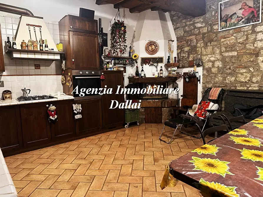 Immagine 4 di Rustico / casale in vendita  in Via Gastone Nencini a Barberino Di Mugello