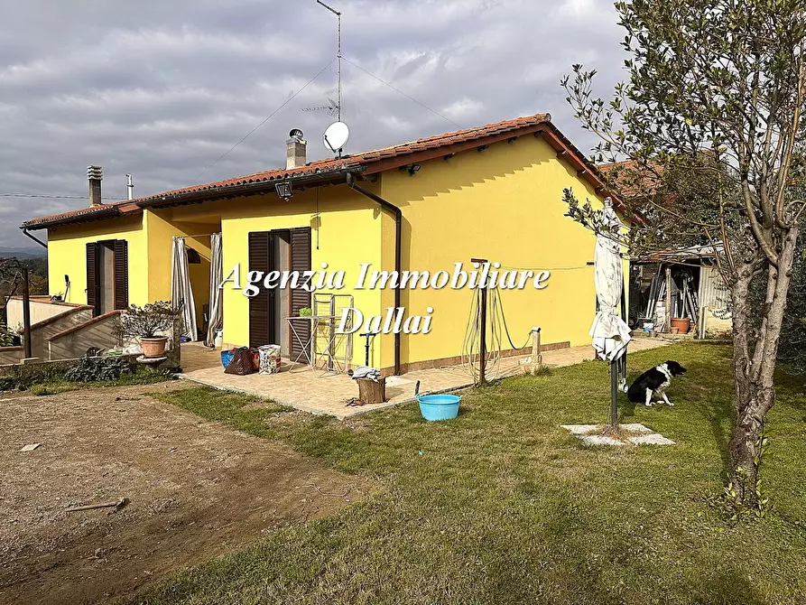 Immagine 2 di Villa in vendita  in Via di Rosine 25 a Scarperia E San Piero
