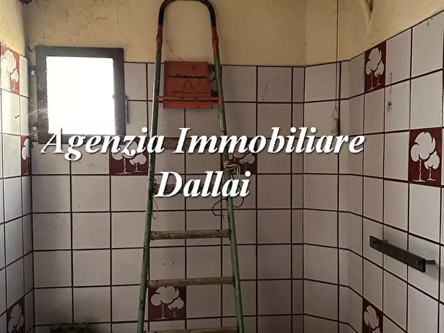 Immagine 5 di Casa indipendente in vendita  in Via Magenta 26 a Scarperia E San Piero