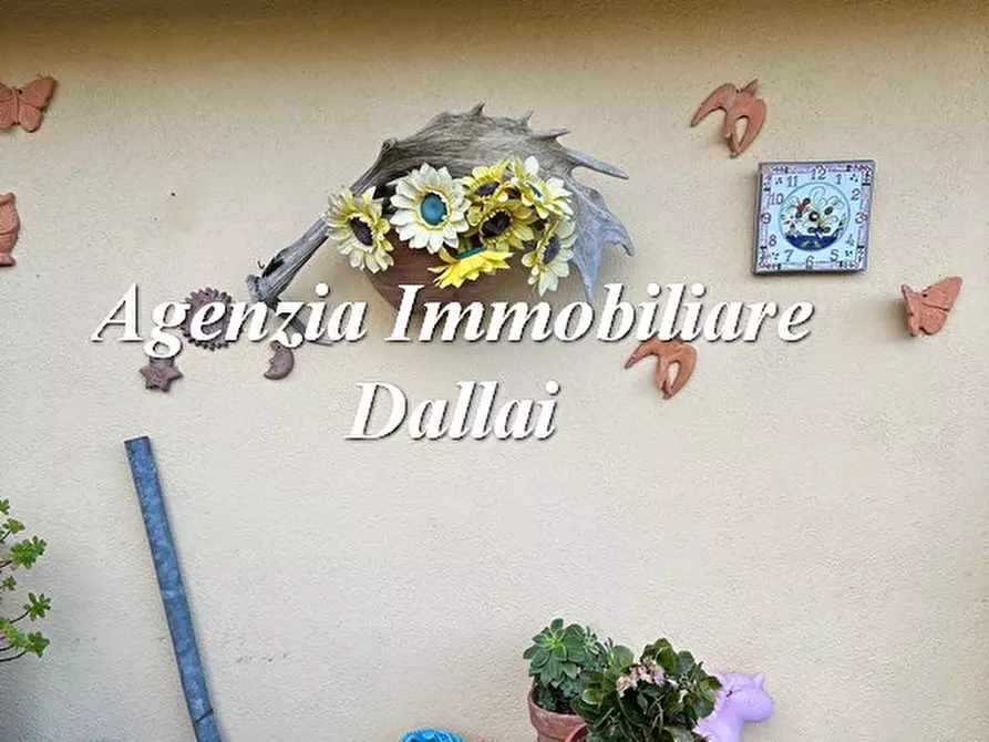 Immagine 1 di Rustico / casale in vendita  in Via Faentina a Borgo San Lorenzo