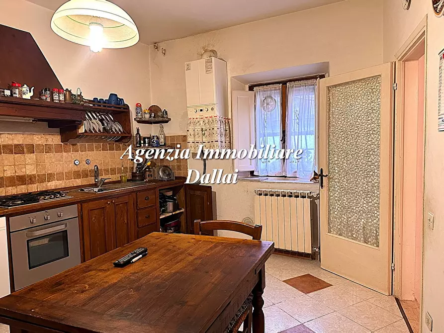 Immagine 1 di Appartamento in vendita  in Via Calimara a Scarperia E San Piero