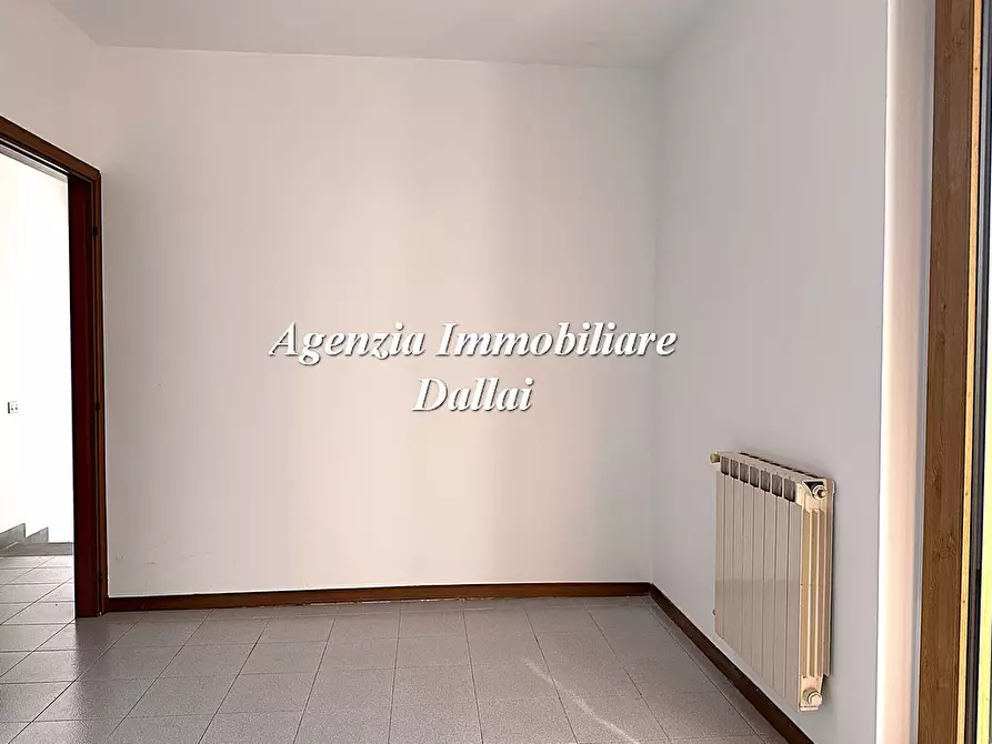 Immagine 9 di Casa indipendente in vendita  in Via Fratelli Cervi a Scarperia E San Piero