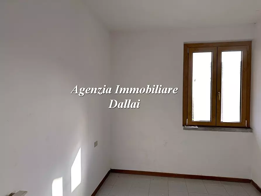 Immagine 9 di Casa indipendente in vendita  in Via Fratelli Cervi a Scarperia E San Piero