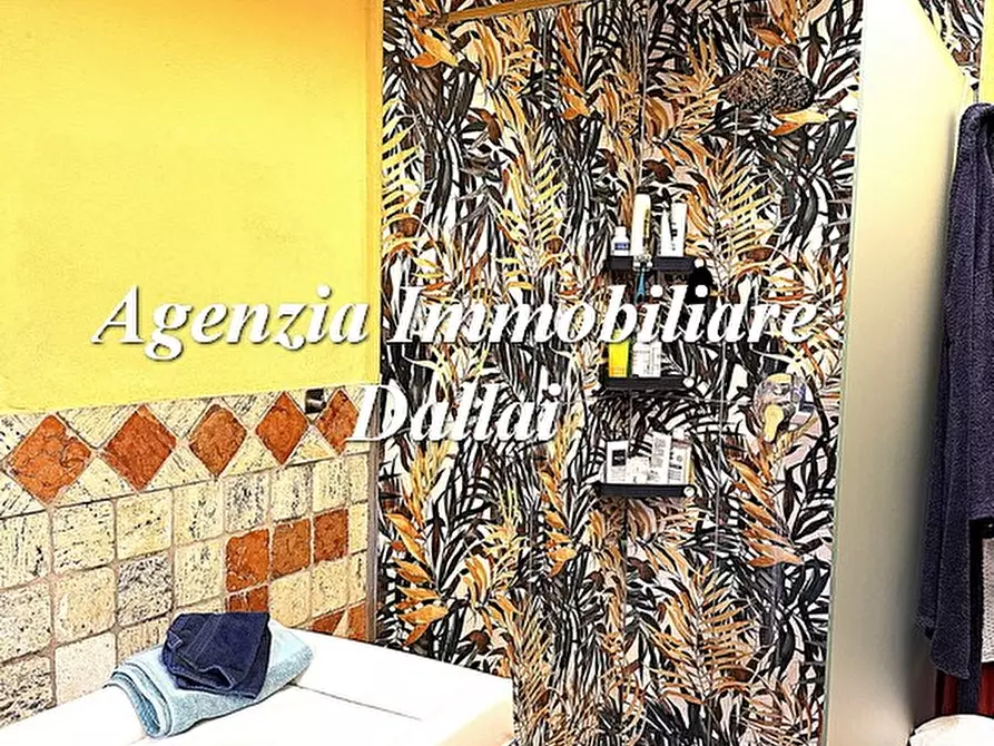 Immagine 9 di Rustico / casale in vendita  in Loc. La Luna Novoli a Scarperia E San Piero