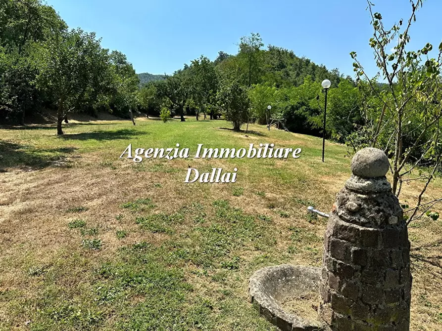Immagine 5 di Rustico / casale in vendita  in Loc. La Luna Novoli a Scarperia E San Piero