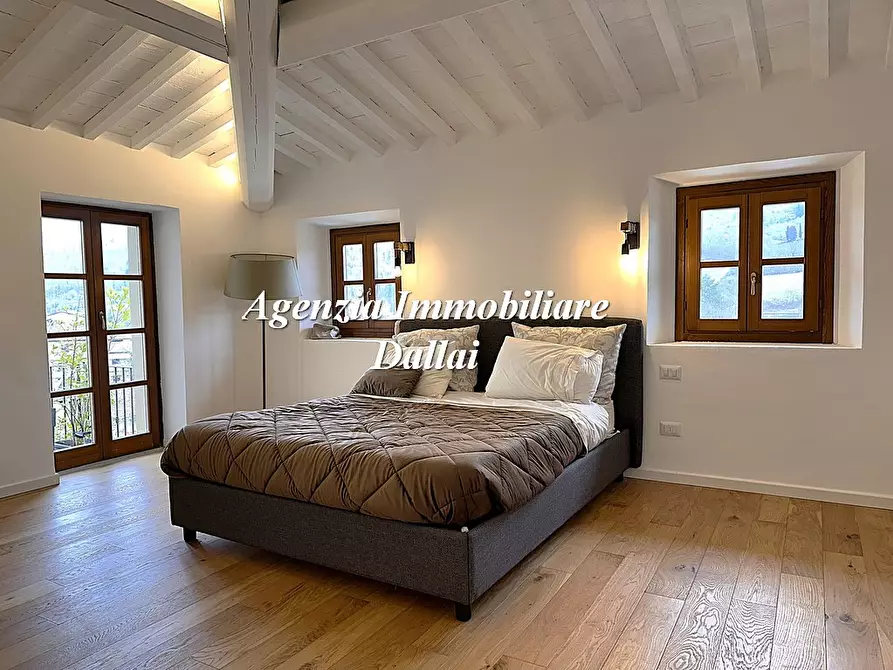 Immagine 5 di Appartamento in vendita  in Via Bolognese a Vaglia