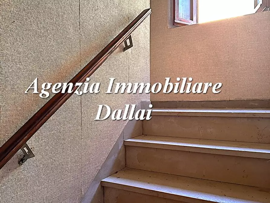 Immagine 9 di Rustico / casale in vendita  a Barberino Di Mugello